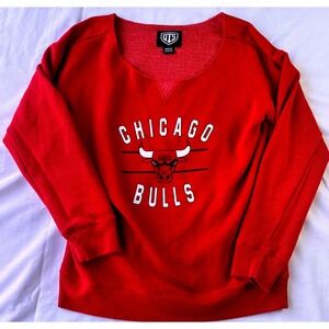 OTS Chicago Bulls Sweatshirt Women Size Medium Red Excellent Graphic Pullover